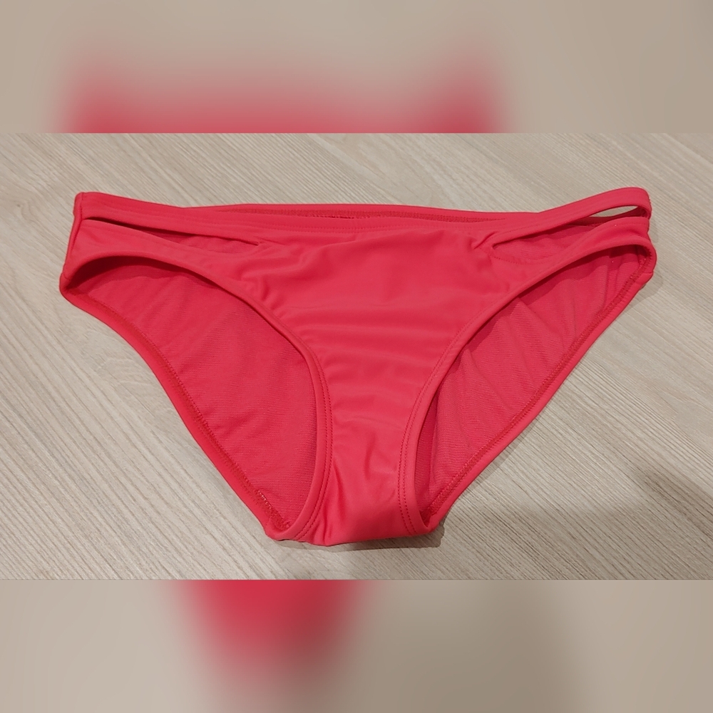 All in Motion Bikini Bottoms  Small  NWOT